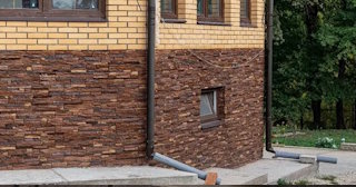 Наружная отделка фундамента в Череповце от ТротуарнаяПлитка по цене от 920 руб.